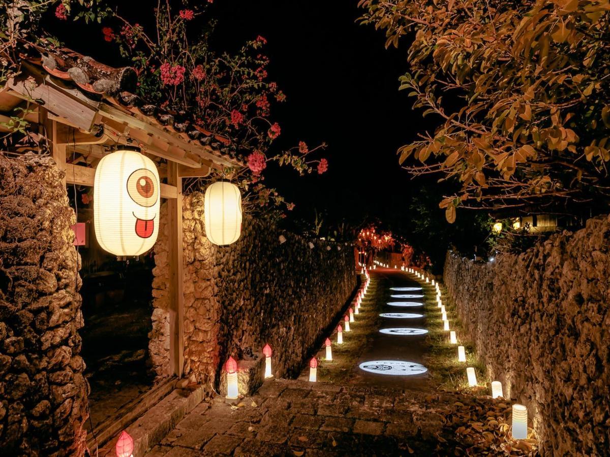 Hotel Murasakimura Yomitan Bagian luar foto